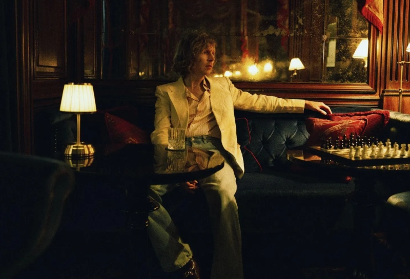 Beck returns after 7 years: this is how the beautiful 'In the Night' sounds