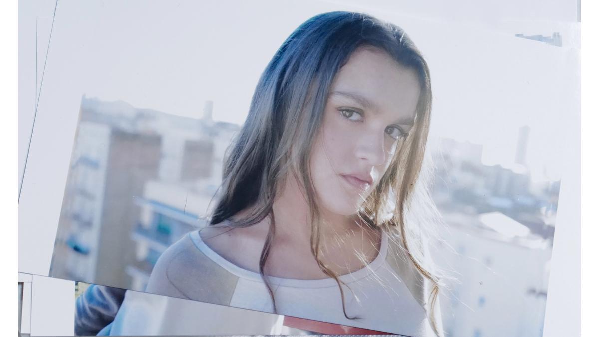 Amaia doesn't need to sound international, but can she be?