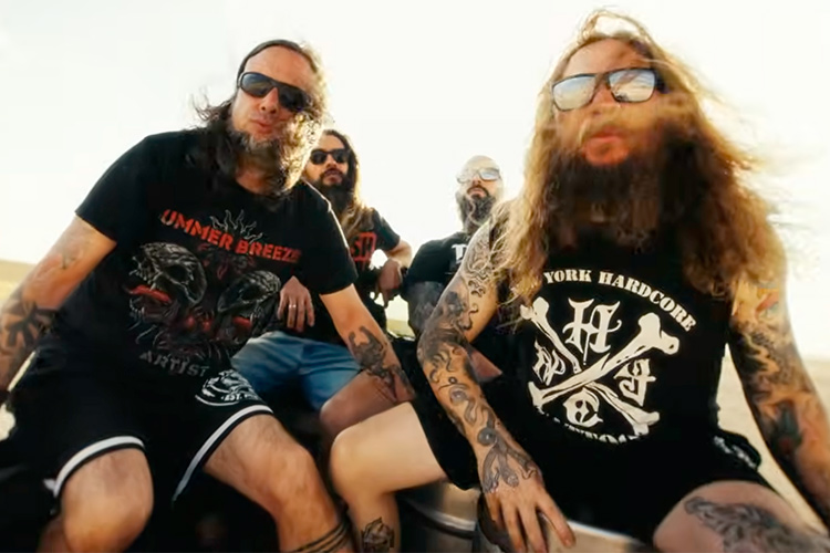 Angelus Apatrida comparten tema nuevo y versión de Sepultura