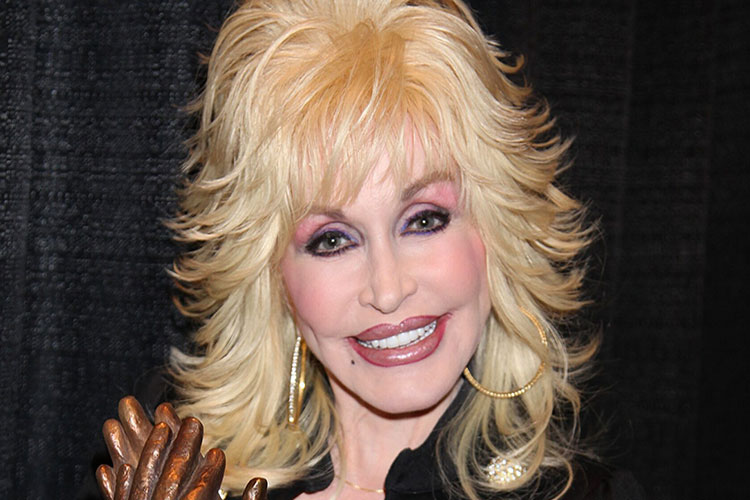 El aeropuerto de Nashville pasará a llamarse Dolly Parton International