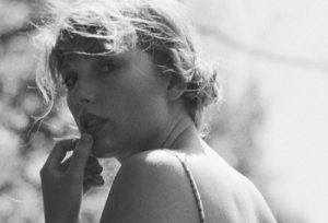 Trump trolls Taylor Swift with 'august' and she returns it