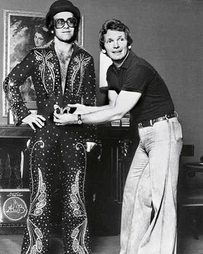 Bob Mackie, who dressed Cher, Elton and Madonna in glitter, dies