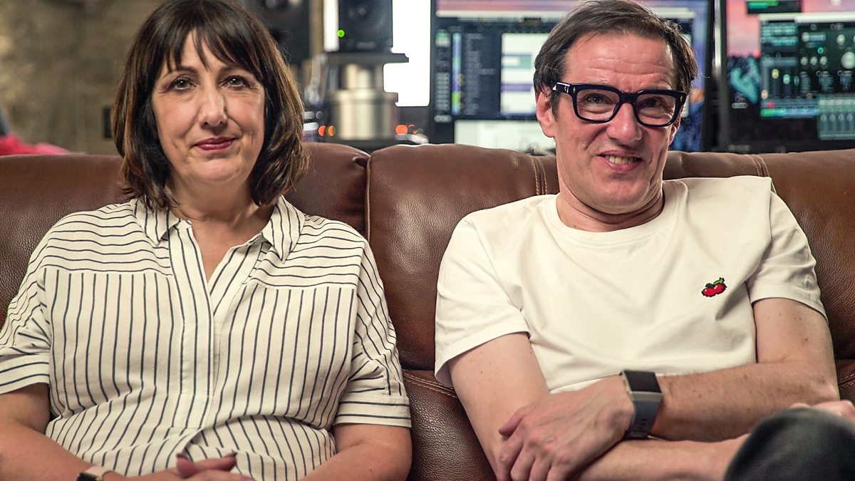 New Order's Gillian Gilbert Reports That She, Not Stephen Morris, Has Cancer
