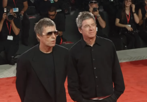 Oasis devastate Venice; The Sun advances dates in Barcelona