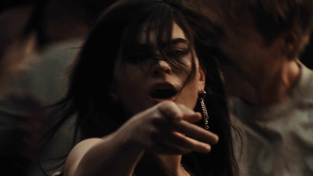 Underscores takes Imogen Heap further in 'The Peace'