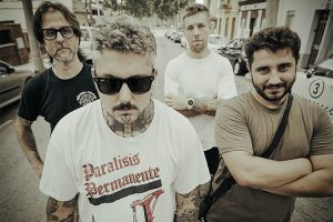 Estrenamos “Disfòria per omplir la buidor” de Pes Mort